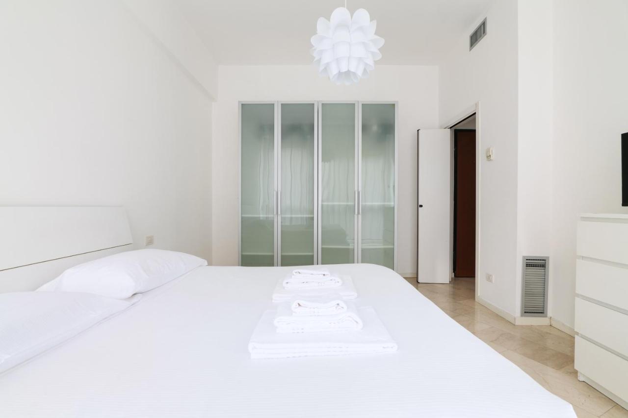 Prestige Boutique Homes - Duomo 1 Milan Bagian luar foto
