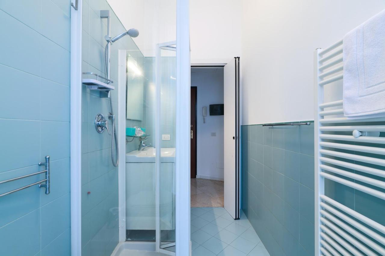 Prestige Boutique Homes - Duomo 1 Milan Bagian luar foto