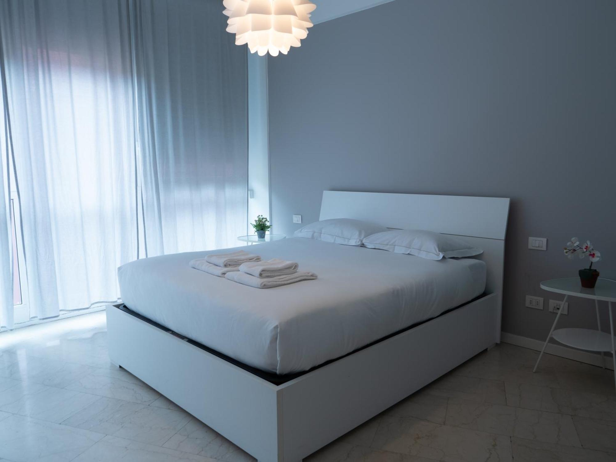 Prestige Boutique Homes - Duomo 1 Milan Bagian luar foto